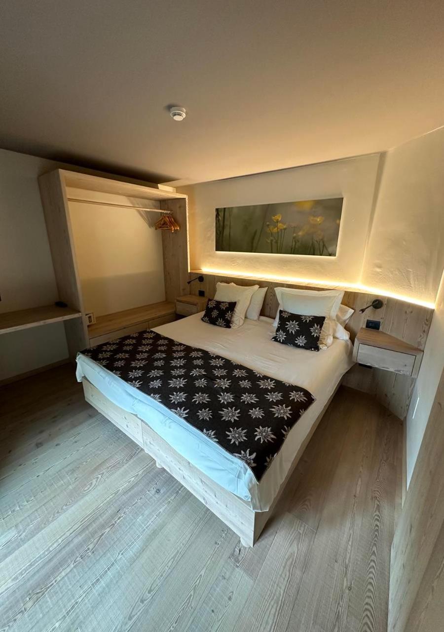 La Madonnina Del Gran Paradiso Wellness Hotel Cogne Exteriör bild