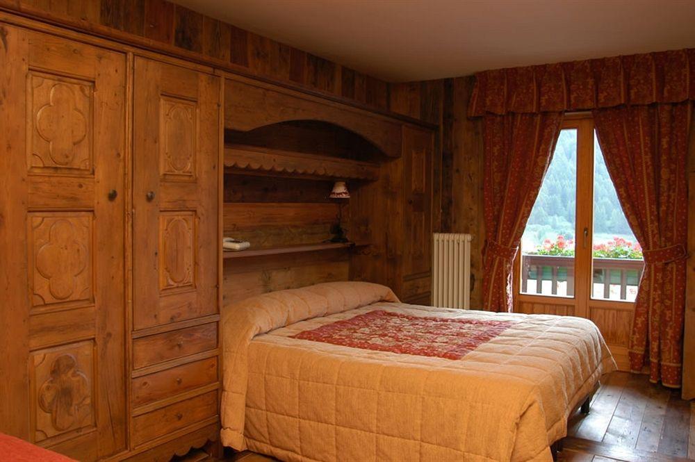 La Madonnina Del Gran Paradiso Wellness Hotel Cogne Exteriör bild